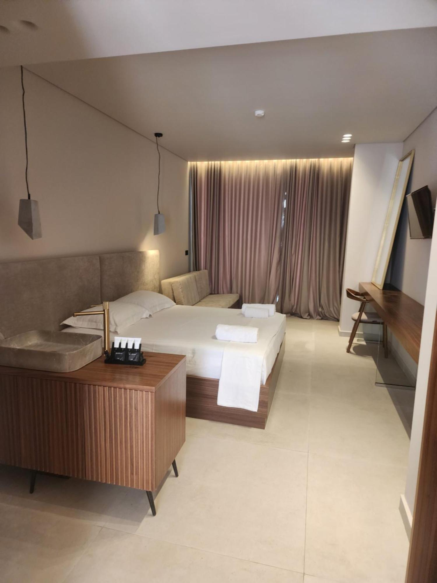 Hotel Summer Dream Dhërmi Kültér fotó