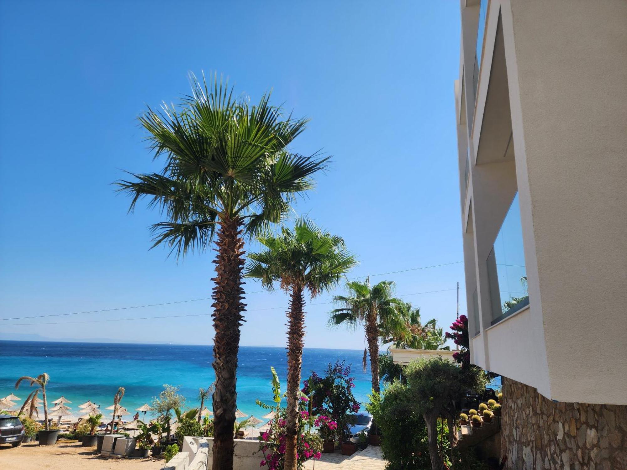 Hotel Summer Dream Dhërmi Kültér fotó